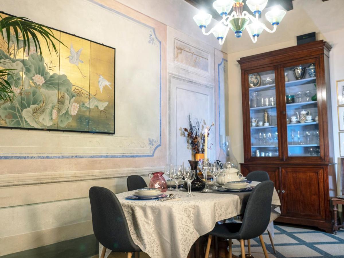 Luxury - Elegante Appartamento Nel Cuore Di Lucques Extérieur photo